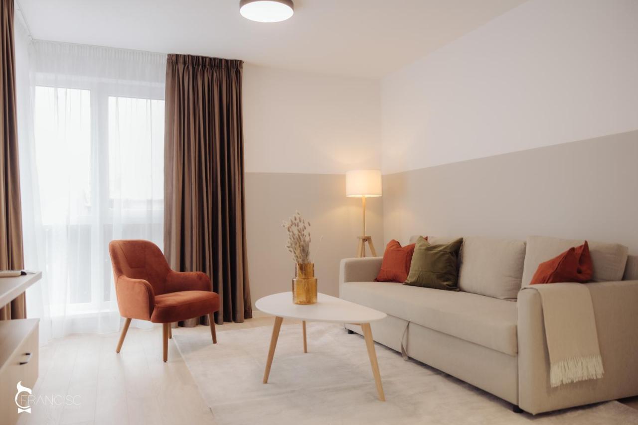 Zen Garden Apartments 克卢日-纳波卡 外观 照片