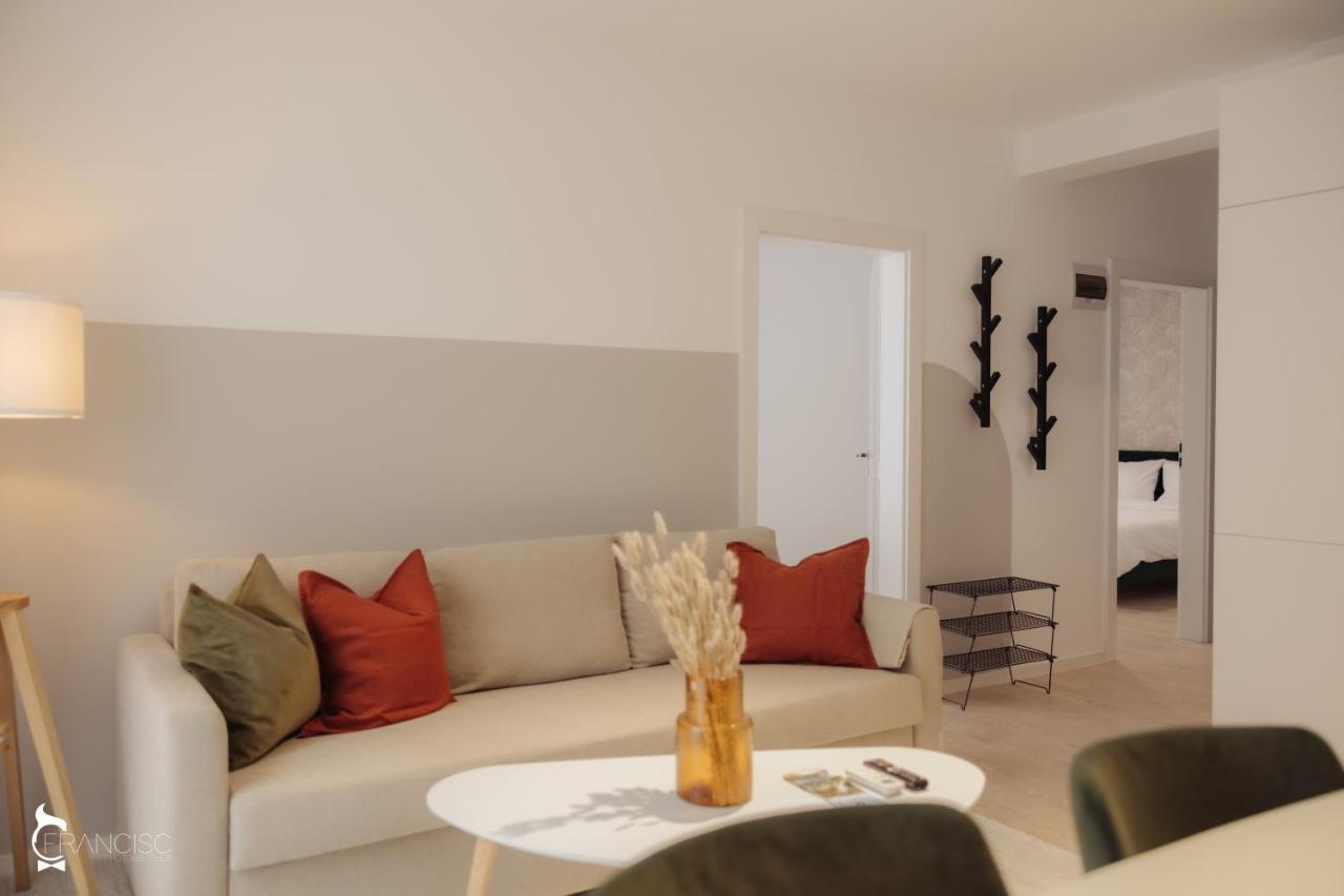 Zen Garden Apartments 克卢日-纳波卡 外观 照片
