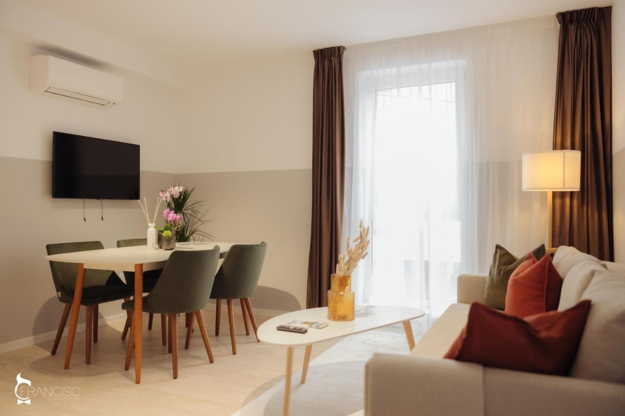 Zen Garden Apartments 克卢日-纳波卡 外观 照片