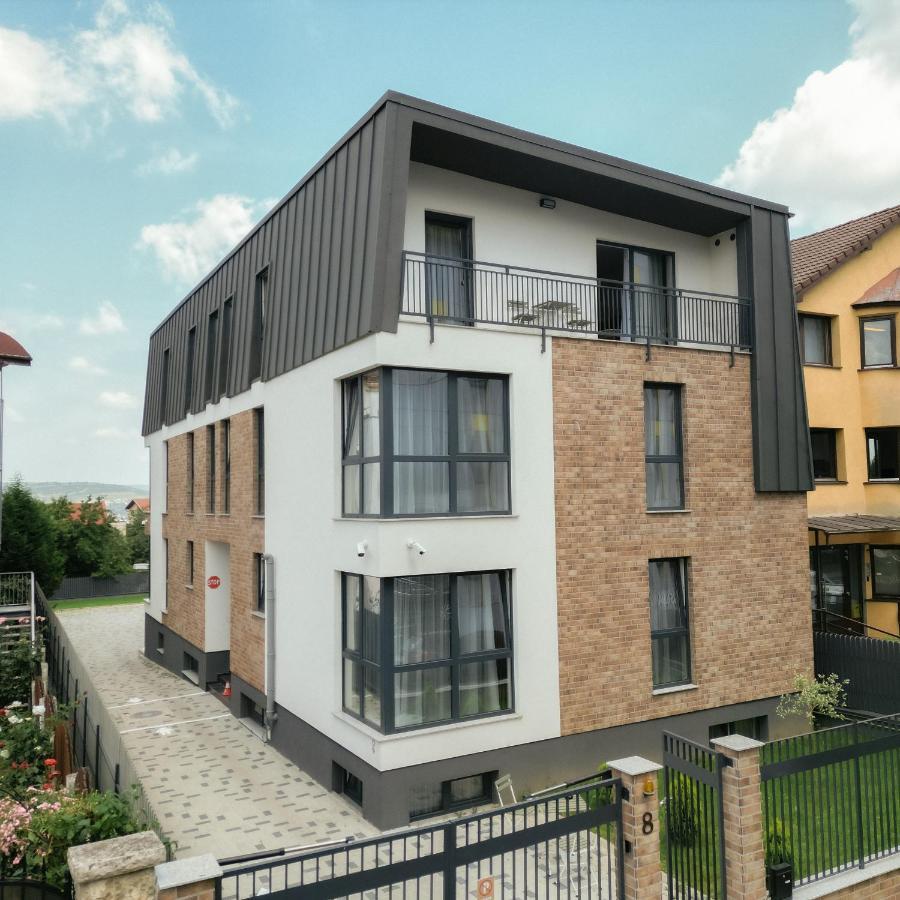Zen Garden Apartments 克卢日-纳波卡 外观 照片